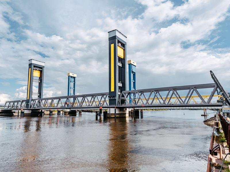 Neue Bahnbrücke Kattwyk